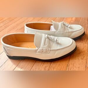 Men’s White Tasseled Dress Loafers